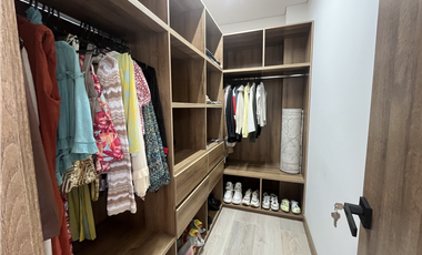 Venta de Exclusiva Casa en Llanogrande Unidad Cerrada Sector Cabeceras