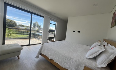 Venta de Exclusiva Casa en Llanogrande Unidad Cerrada Sector Cabeceras