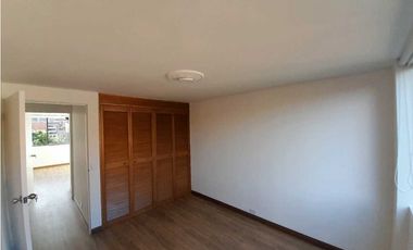 Alquiler Apartamento Remodelado Poblado CL10  9350944 DL