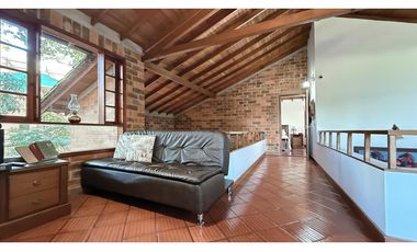 Oportunidad única venta casa campestre Loma El Esmeraldal