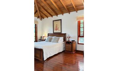 Oportunidad única venta casa campestre Loma El Esmeraldal