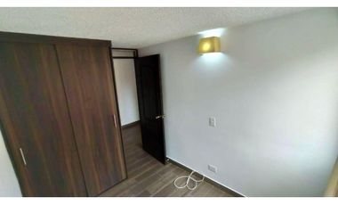 SE VENDE APARTAMENTO EN MADRID