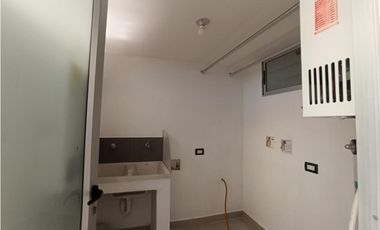 CASA EN ARRIENDO SECTOR LOMA DEL CHOCHO - ENVIGADO