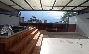 CASA EN ARRIENDO SECTOR LOMA DEL CHOCHO - ENVIGADO