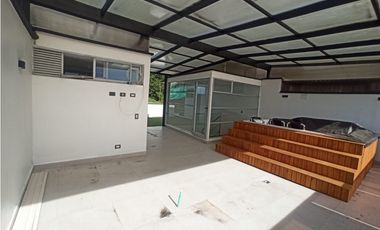 CASA EN ARRIENDO SECTOR LOMA DEL CHOCHO - ENVIGADO