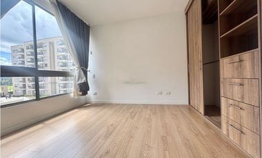 Vendo apartamento tercer piso en cajica en conjunto cerrado.