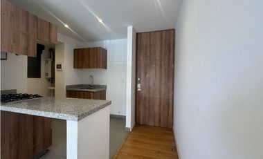 Vendo apartamento tercer piso en cajica en conjunto cerrado.