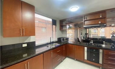 ARRIENDO APARTAMENTO AMOBLADO EN CHICO NAVARRA