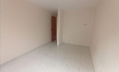 R366 ARRIENDO CASA BARRIO MARANDU