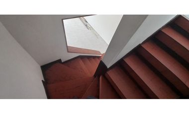 R323 ARRIENDO CASA PLAZUELAS DEL VIRREY