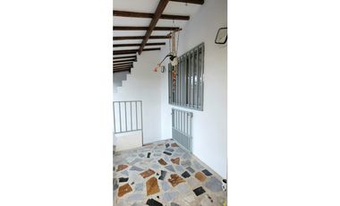 Arriendo apartamento en Itagui, sector Samaria, Robles del sur