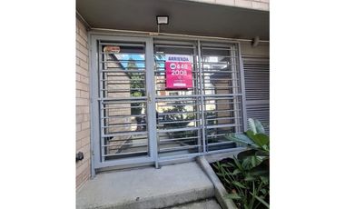 Se Arrienda Local Laureles Edificio Portales