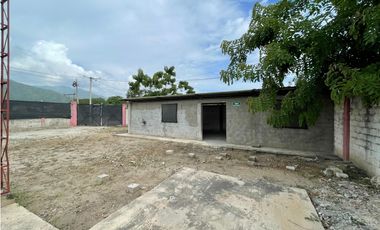 Venta de lote en Aeromar