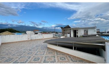 Apartamento dúplex en venta / permuta Barrio Las Flores Palmira Valle