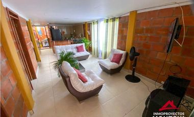 Casa independiente en La Badea, Dosquebradas