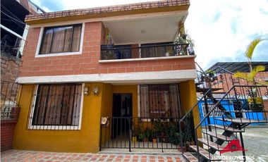 Casa independiente en La Badea, Dosquebradas