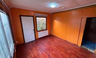 AMPLIA PROPIEDAD EN ARRIENDO PARA VIVIENDA O USO COMERCIAL