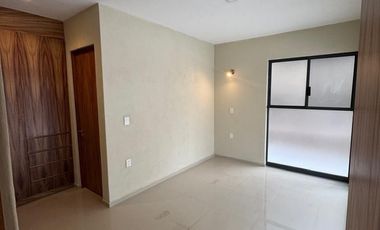 Casa NUEVA en RENTA en Club de Golf Altozano, Morelia