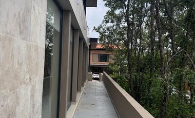 Casa NUEVA en RENTA en Club de Golf Altozano, Morelia