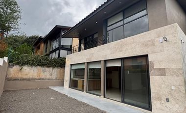Casa NUEVA en RENTA en Club de Golf Altozano, Morelia