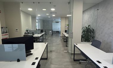 OFICINA DE DOS PISOS (OPCIÓN DE COMPRAR 1 SOLO PISO), EN VENTA CENTRO SUR QRO. 8