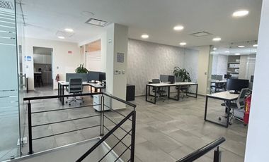OFICINA DE DOS PISOS (OPCIÓN DE COMPRAR 1 SOLO PISO), EN VENTA CENTRO SUR QRO. 8