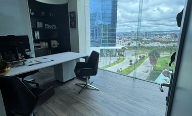 OFICINA DE DOS PISOS (OPCIÓN DE COMPRAR 1 SOLO PISO), EN VENTA CENTRO SUR QRO. 8