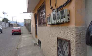 Casa en Venta en Guamaní sector Feria de Carros