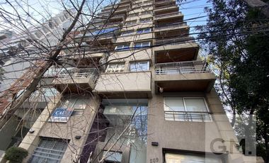 Excelente dos ambientes en alquiler en Lomas! Piso Alto! Full Amenities!
