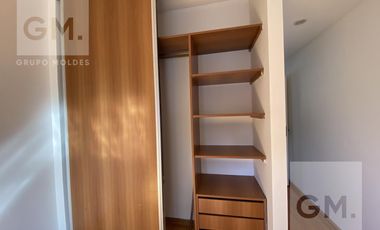 Excelente dos ambientes en alquiler en Lomas! Piso Alto! Full Amenities!