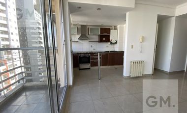 Excelente dos ambientes en alquiler en Lomas! Piso Alto! Full Amenities!