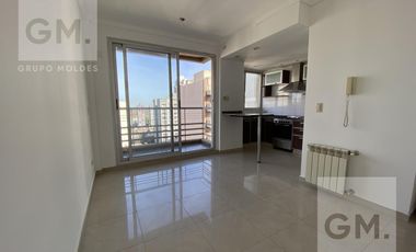 Excelente dos ambientes en alquiler en Lomas! Piso Alto! Full Amenities!