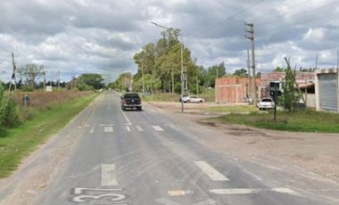 Local en alquiler - 2 Baños - Los Hornos