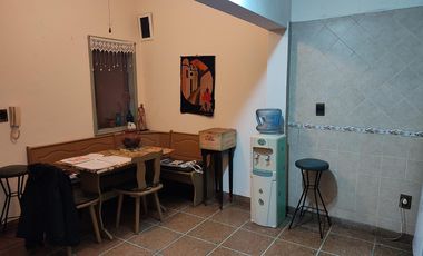 PH en  Sarandi - Avellaneda- VENTA.