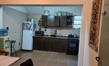 PH en  Sarandi - Avellaneda- VENTA.