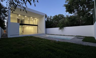 Casa en venta Mérida Yucatán, Privada Tamara Zona Country