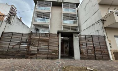 Departamento dos ambientes Morón