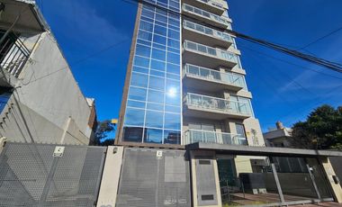 DEPARTAMENTO EN ALQUILER EN ITUZAINGO SUR - 2 AMBIENTES