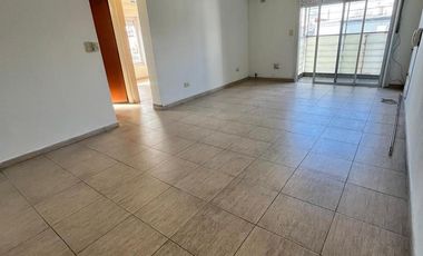 DEPARTAMENTO EN ALQUILER EN MORON NORTE - 2 AMBIENTES