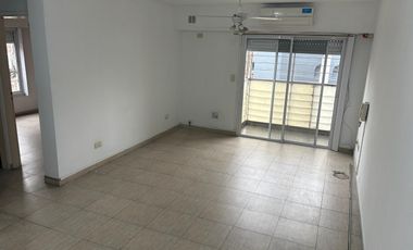 DEPARTAMENTO EN ALQUILER EN MORON NORTE - 2 AMBIENTES