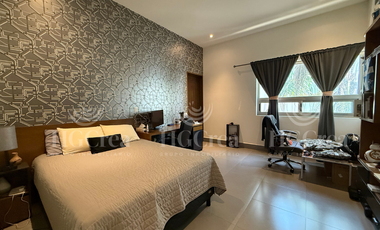 CASA EN VENTA EN CARRETERA NACIONAL