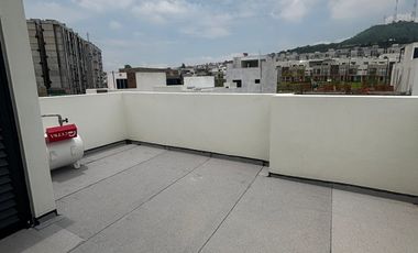 CASA EN VENTA ALTO SUR, COTO CIMA INT. 133