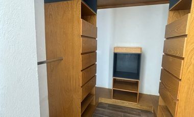 CASA EN VENTA ALTO SUR, COTO CIMA INT. 133