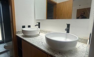 CASA EN VENTA ALTO SUR, COTO CIMA INT. 133