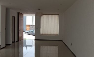 CASA EN RENTA EN VISTAS ALTOZANO, MORELIA