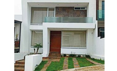 CASA EN RENTA EN VISTAS ALTOZANO, MORELIA