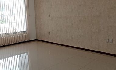 CASA EN RENTA EN VISTAS ALTOZANO, MORELIA