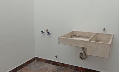 CASA EN RENTA EN VISTAS ALTOZANO, MORELIA