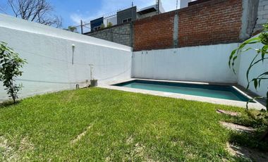 Casa sola con 🏊🏻‍♀️alberca propia 📍en el centro de Jiutepec $3,600,000✅