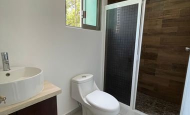 Casa sola con 🏊🏻‍♀️alberca propia 📍en el centro de Jiutepec $3,600,000✅